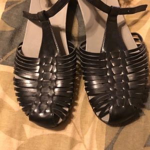 Baretraps black sandals new size 11M